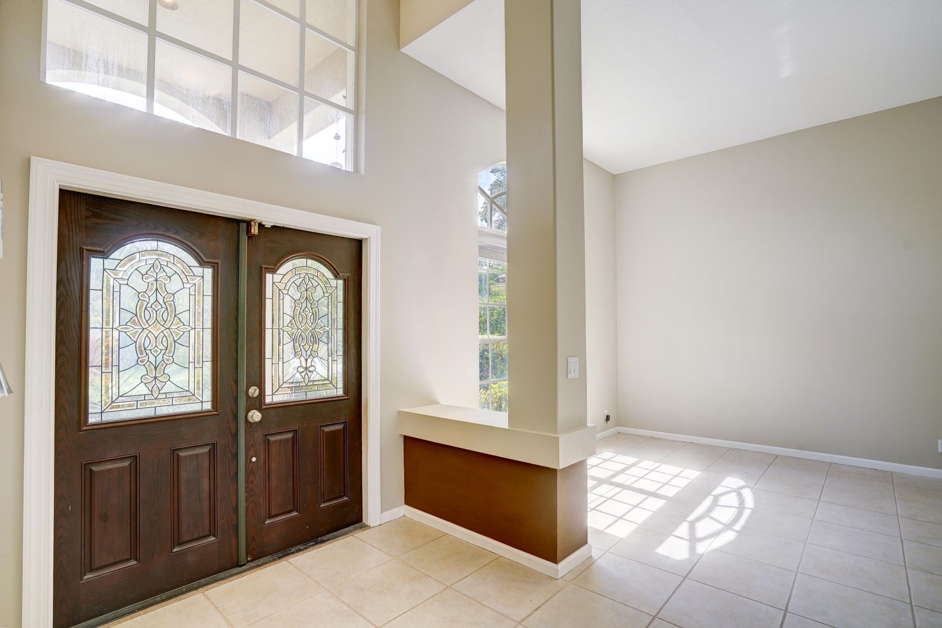 1117 Avondale Court, West Palm Beach, FL 33409 Photo