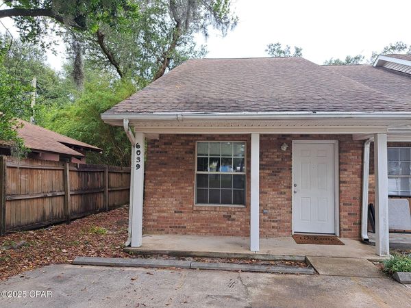 6039 E Highway 98 , Panama City, FL 32404