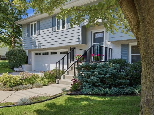 1326 W Water Street, New Buffalo, MI 49117