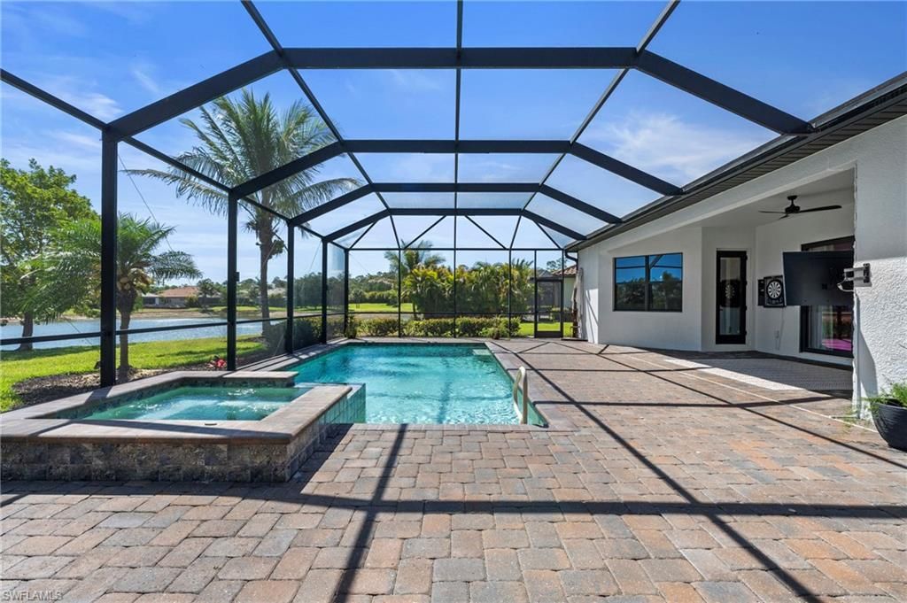2067 Antigua Ln , Naples, FL 34120 Photo