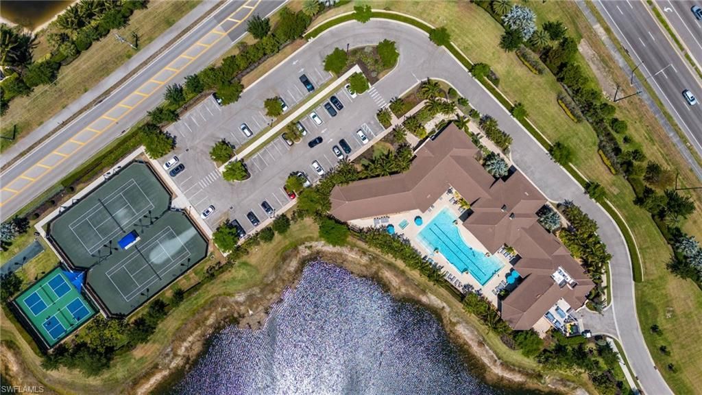 2067 Antigua Ln , Naples, FL 34120 Photo