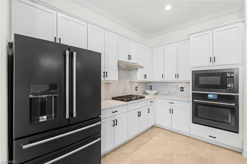 2067 Antigua Ln , Naples, FL 34120 Photo