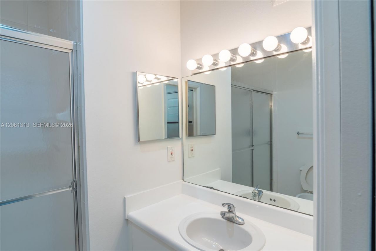 7920 N Nob Hill Rd , Unit 305, Tamarac, FL 33321 Photo