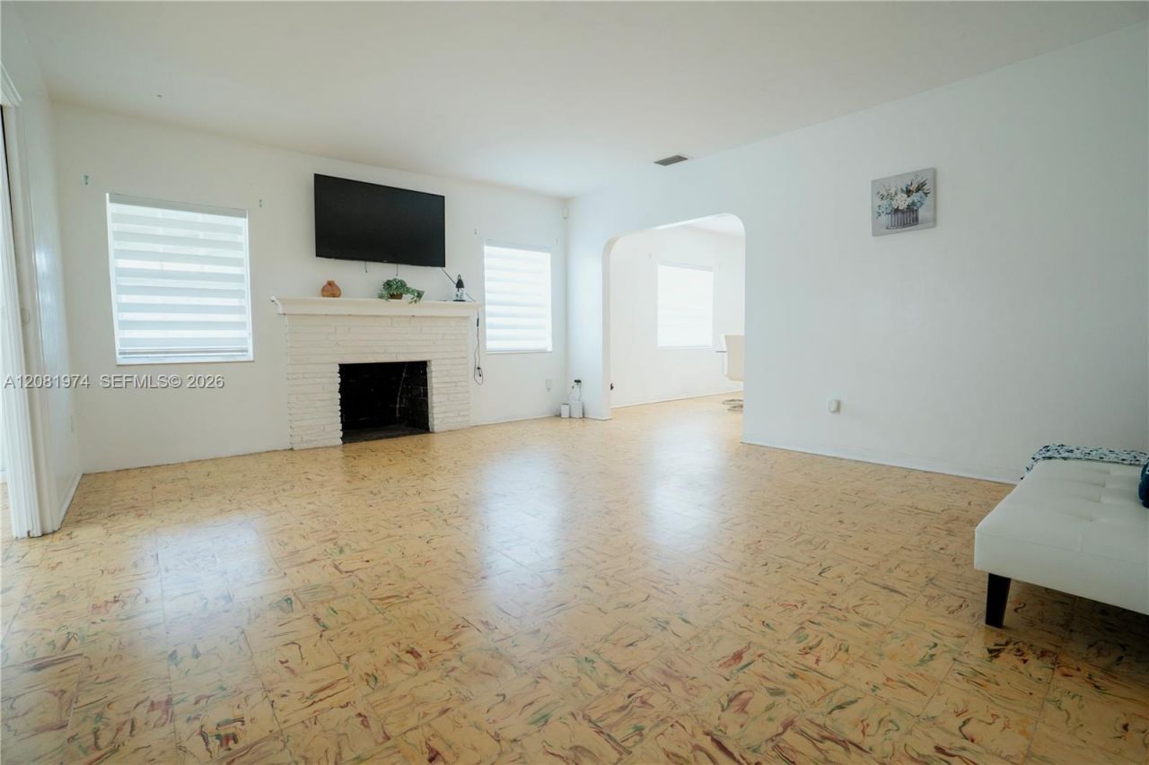 141 NE 14th St , Homestead, FL 33030 Photo