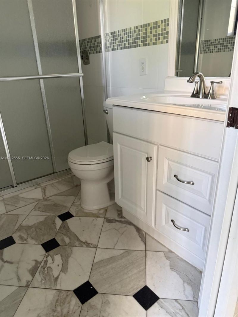 8650 SW 133rd Ave Rd , Unit 211, Miami, FL 33183 Photo