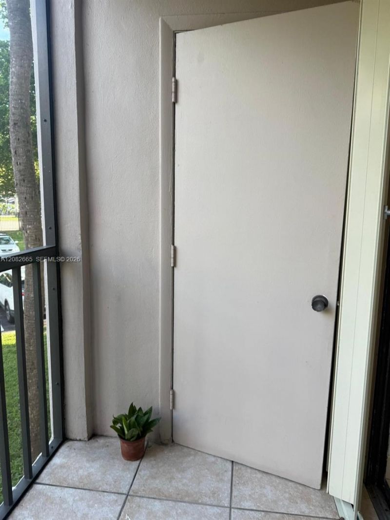 8650 SW 133rd Ave Rd , Unit 211, Miami, FL 33183 Photo