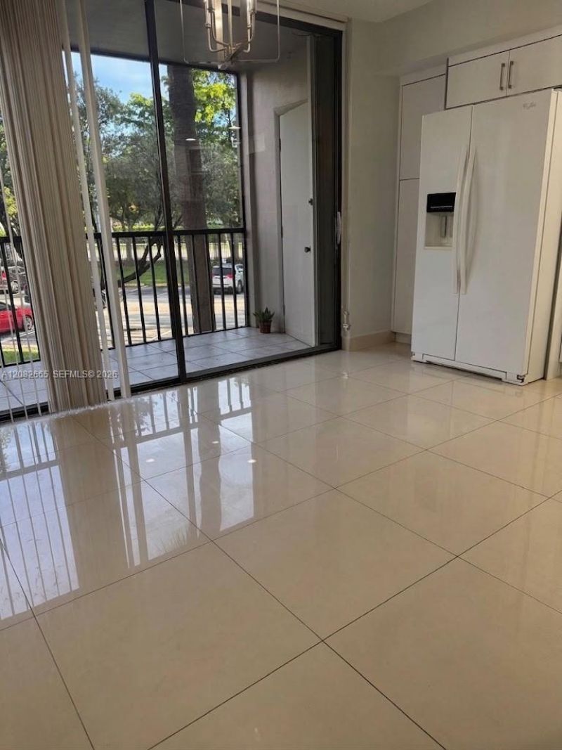 8650 SW 133rd Ave Rd , Unit 211, Miami, FL 33183 Photo