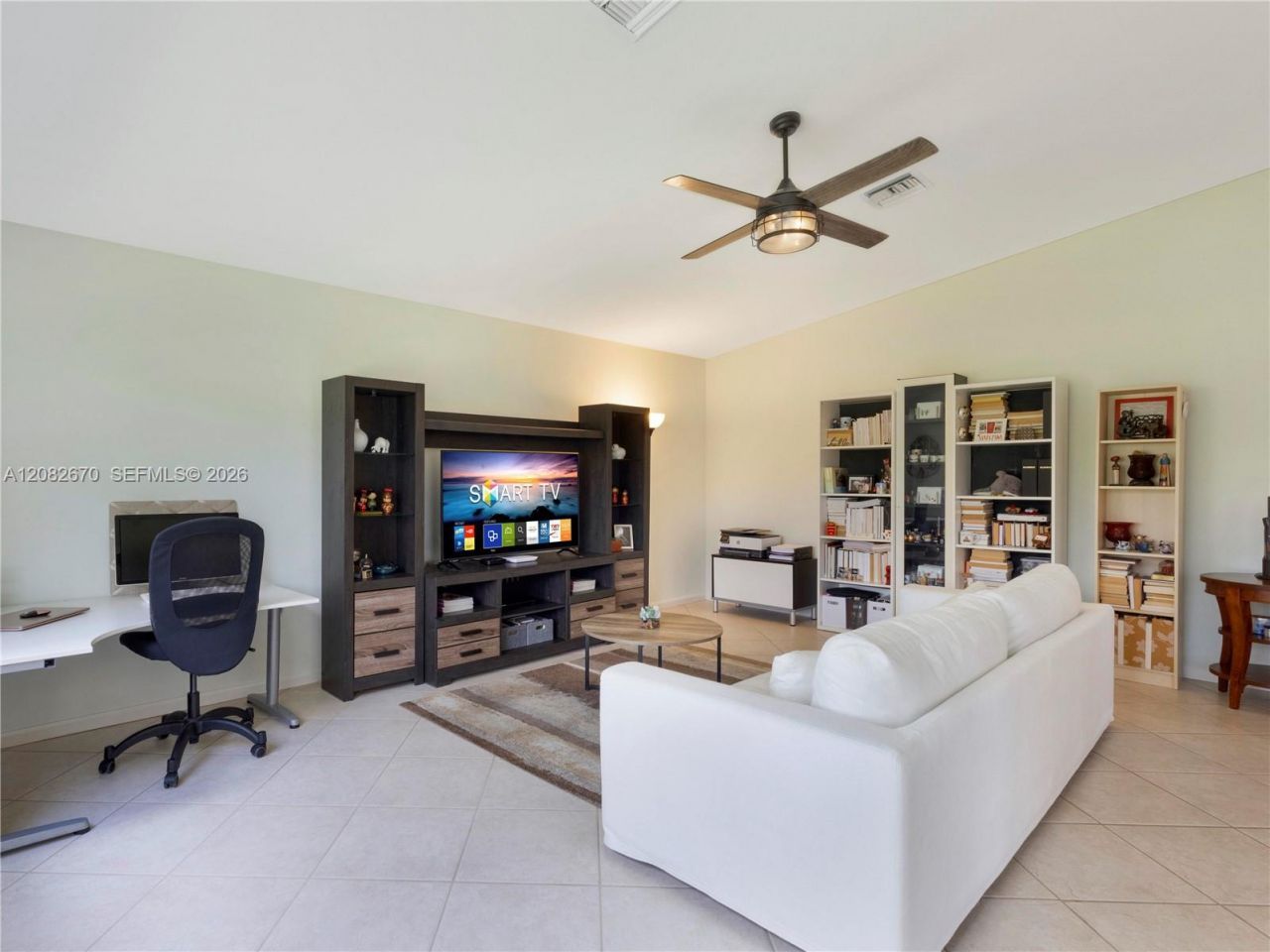 2549 Egret Lake Dr, Greenacres, FL 33413 Photo