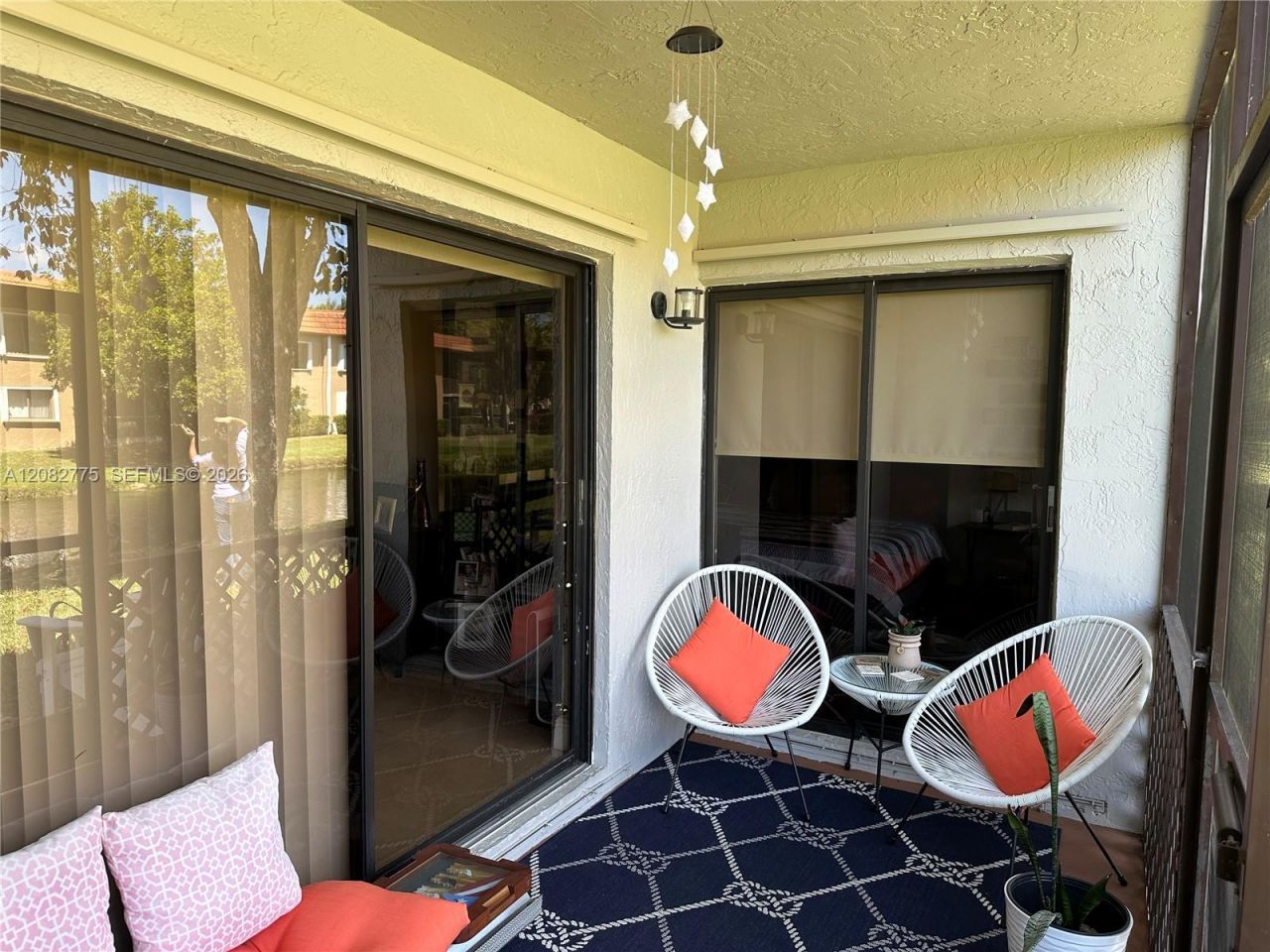 445 Lakeview Dr, Unit 1, Weston, FL 33326 Photo