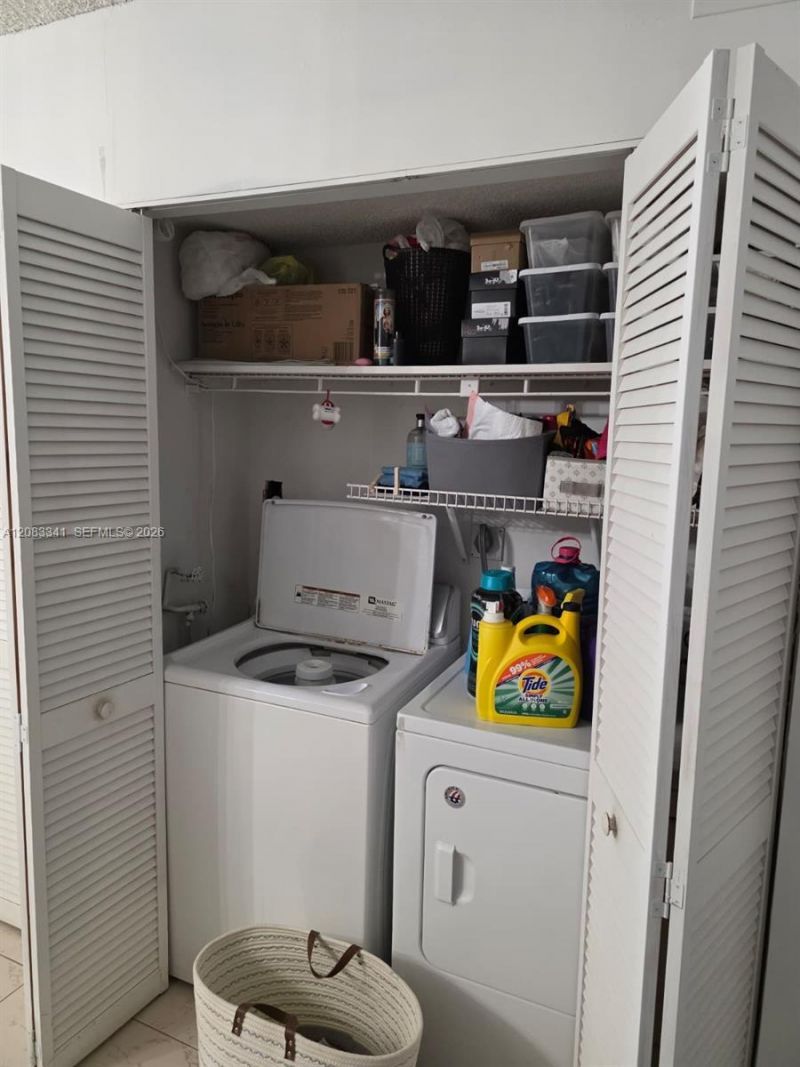 1750 W 46th St , Unit 207, Hialeah, FL 33012 Photo