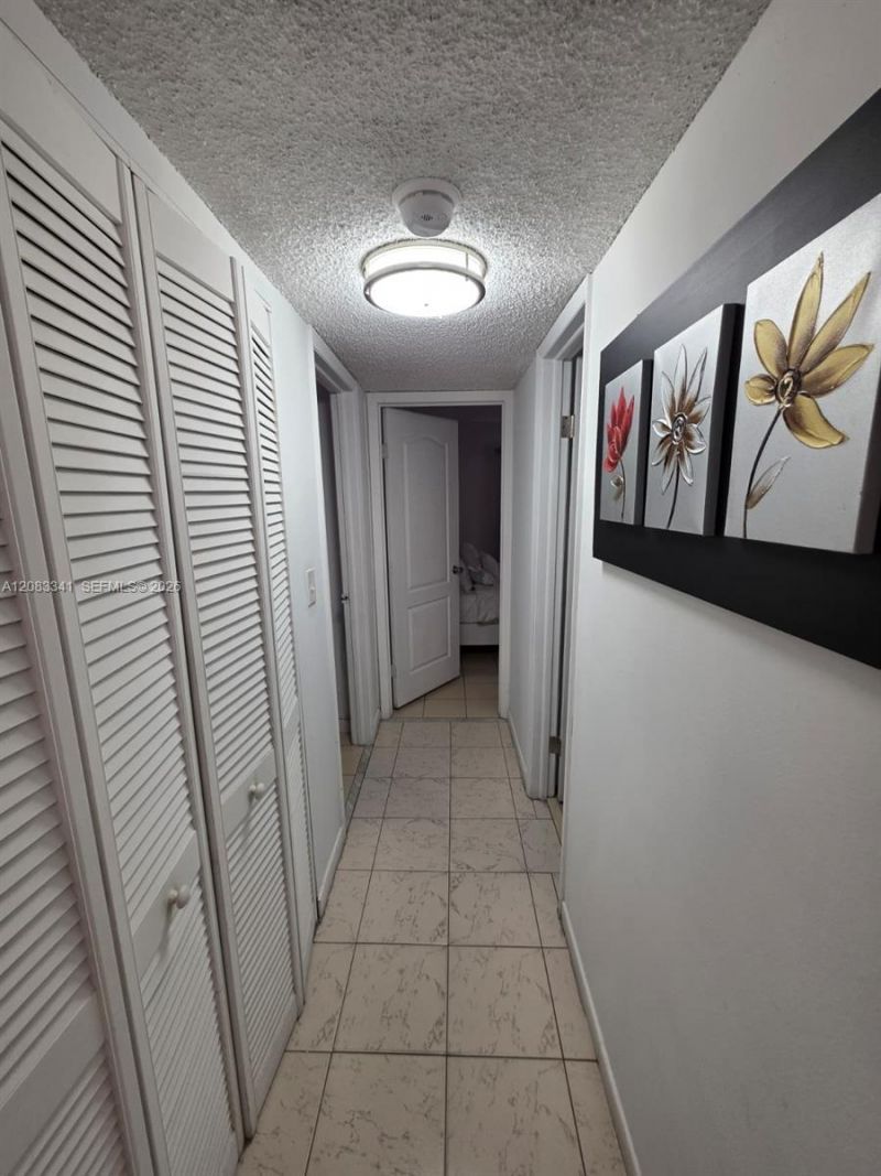 1750 W 46th St , Unit 207, Hialeah, FL 33012 Photo