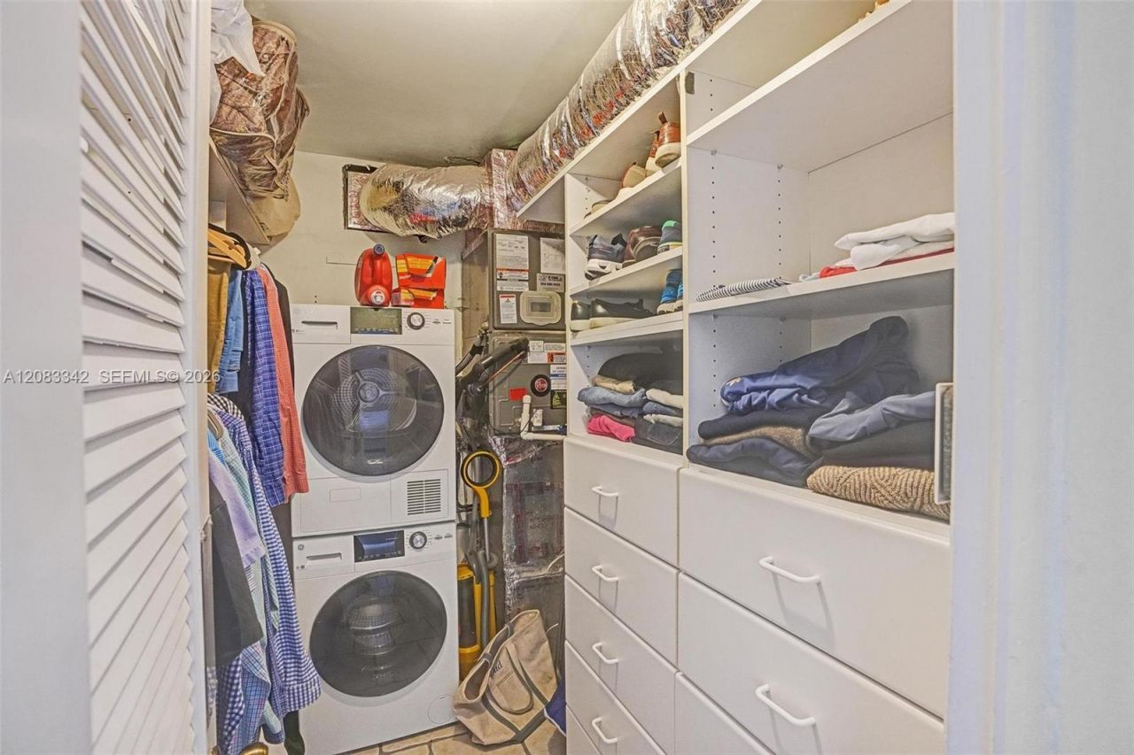 95 N Birch Rd, Unit 301, Fort Lauderdale, FL 33304 Photo