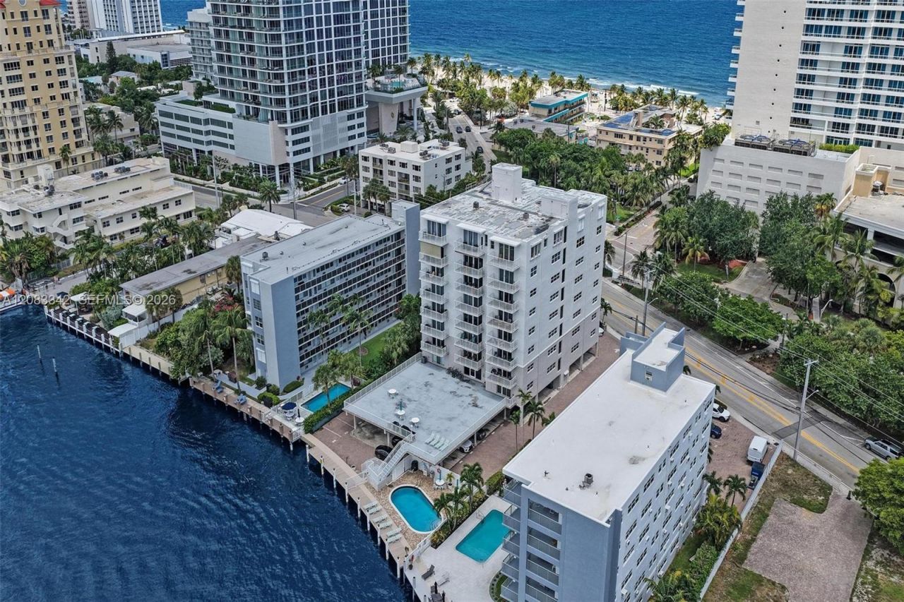 95 N Birch Rd, Unit 301, Fort Lauderdale, FL 33304 Photo