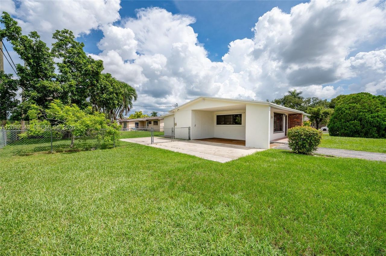 955 NW 15th St , Homestead, FL 33030 Photo