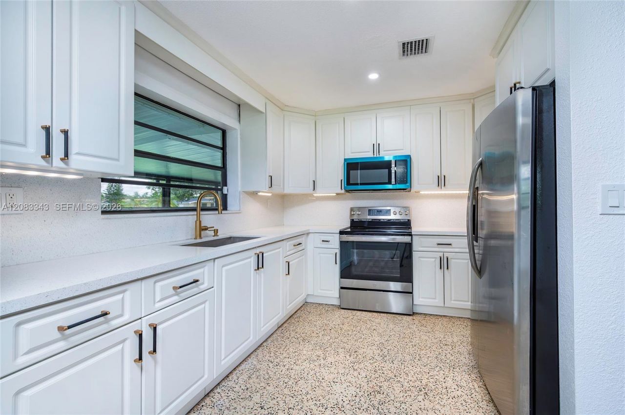 955 NW 15th St , Homestead, FL 33030 Photo