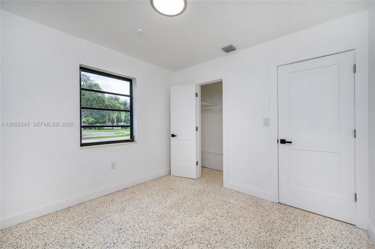 955 NW 15th St , Homestead, FL 33030 Photo