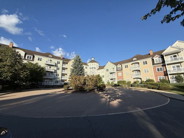 5 Woodman Way, Unit 301-B, Newburyport, MA 01950