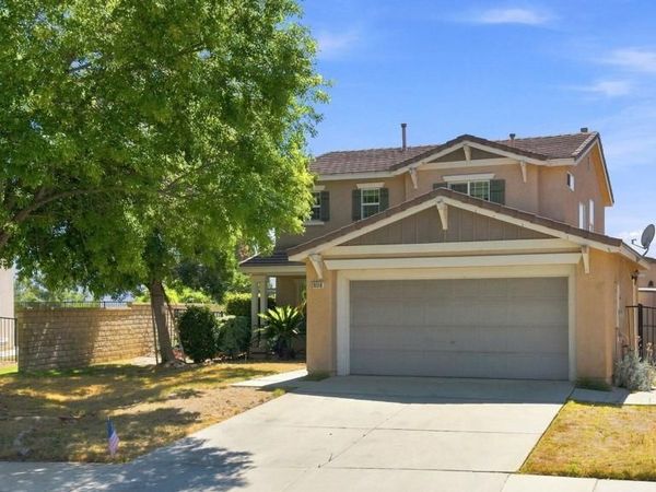 28318 Milbrook Place, Castaic, CA 91384