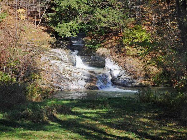 398 Tubs Road, Pownal, VT 05261