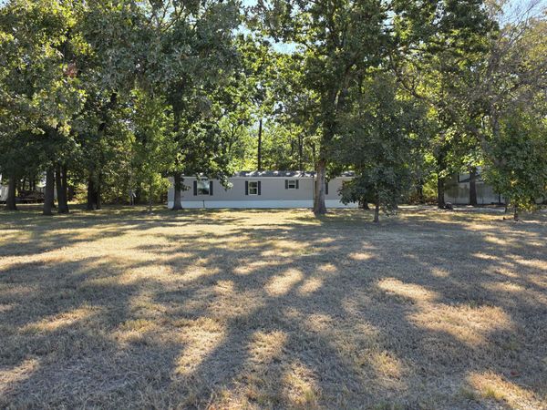 11890 S 600 Road , Miami, OK 74354
