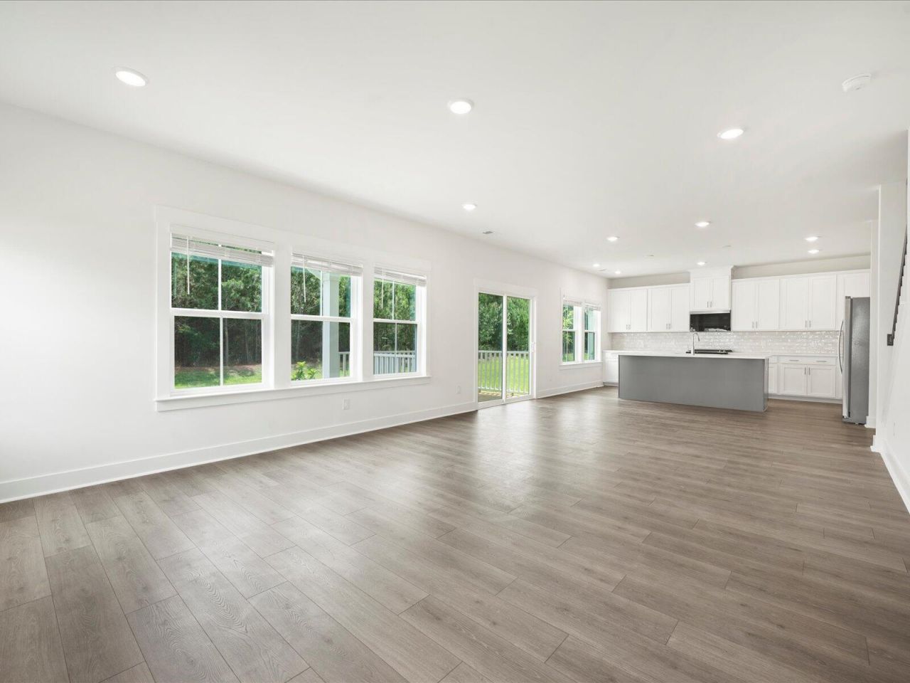 447 Radiant Blue Way Photo 13