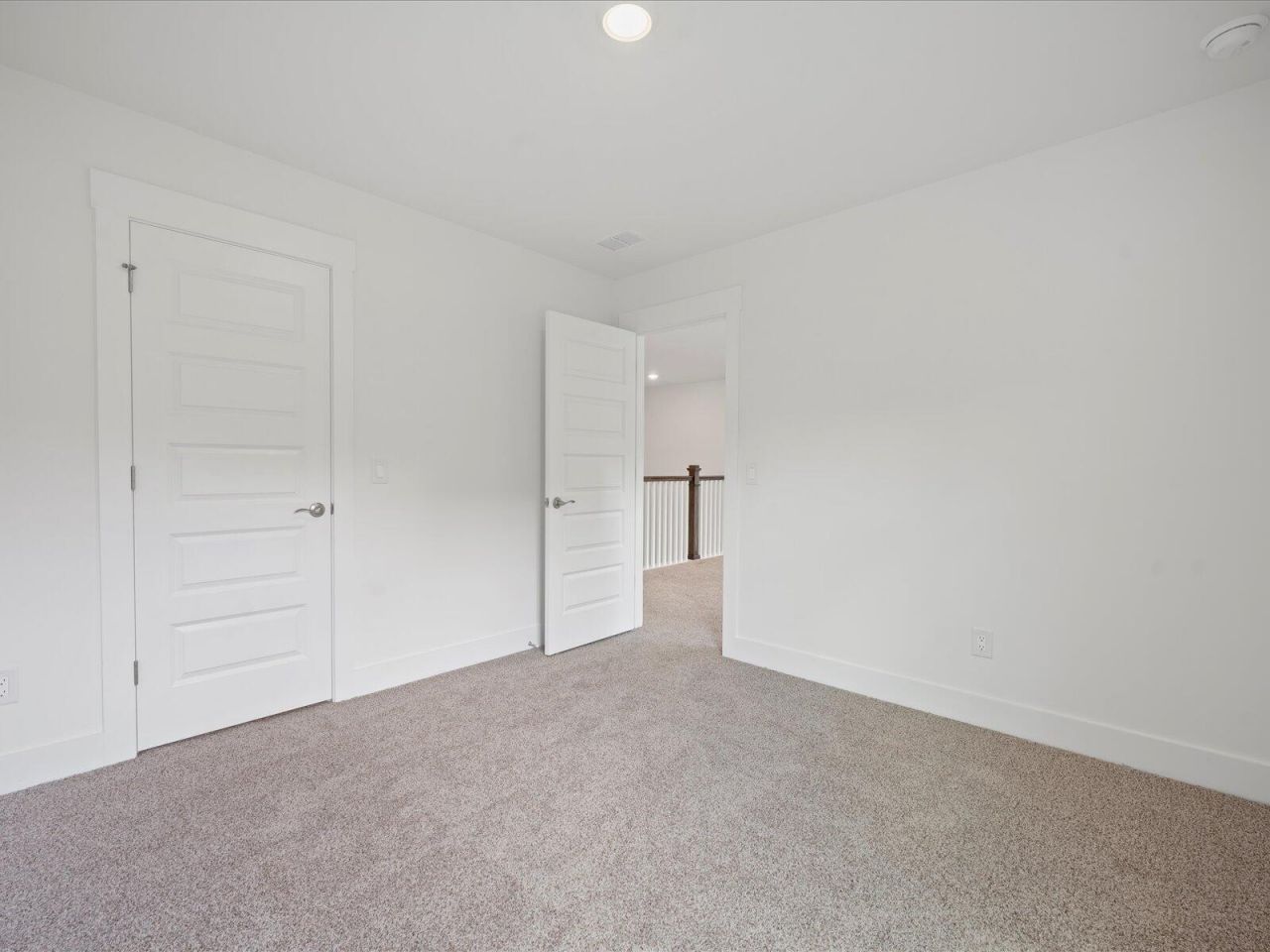 447 Radiant Blue Way Photo 20