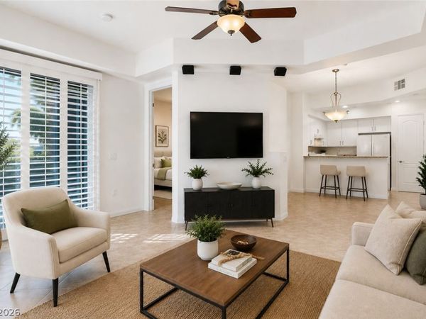38 E Serene Avenue, Unit 210, Las Vegas, NV 89123