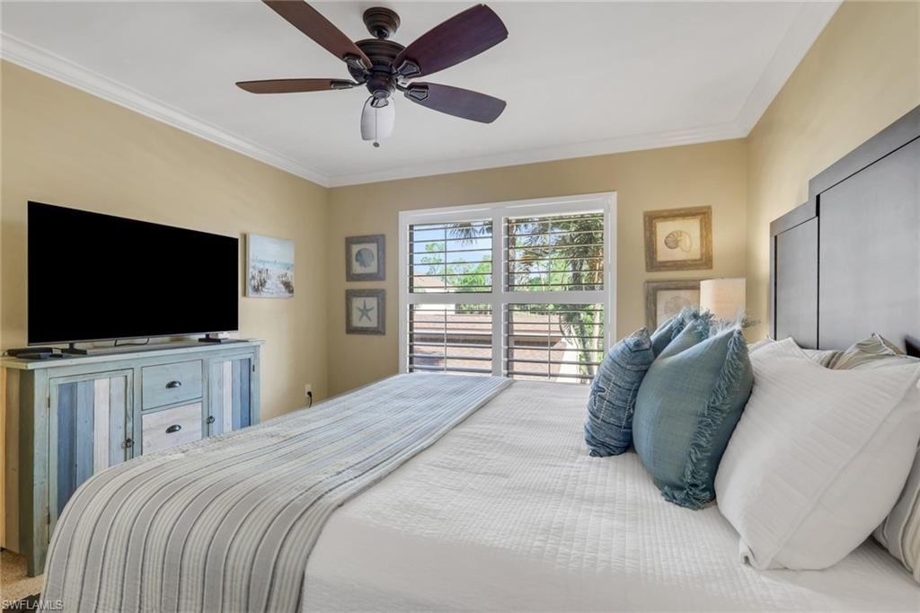 5270 Fox Hollow Dr, Unit 607, Naples, FL 34104 Photo