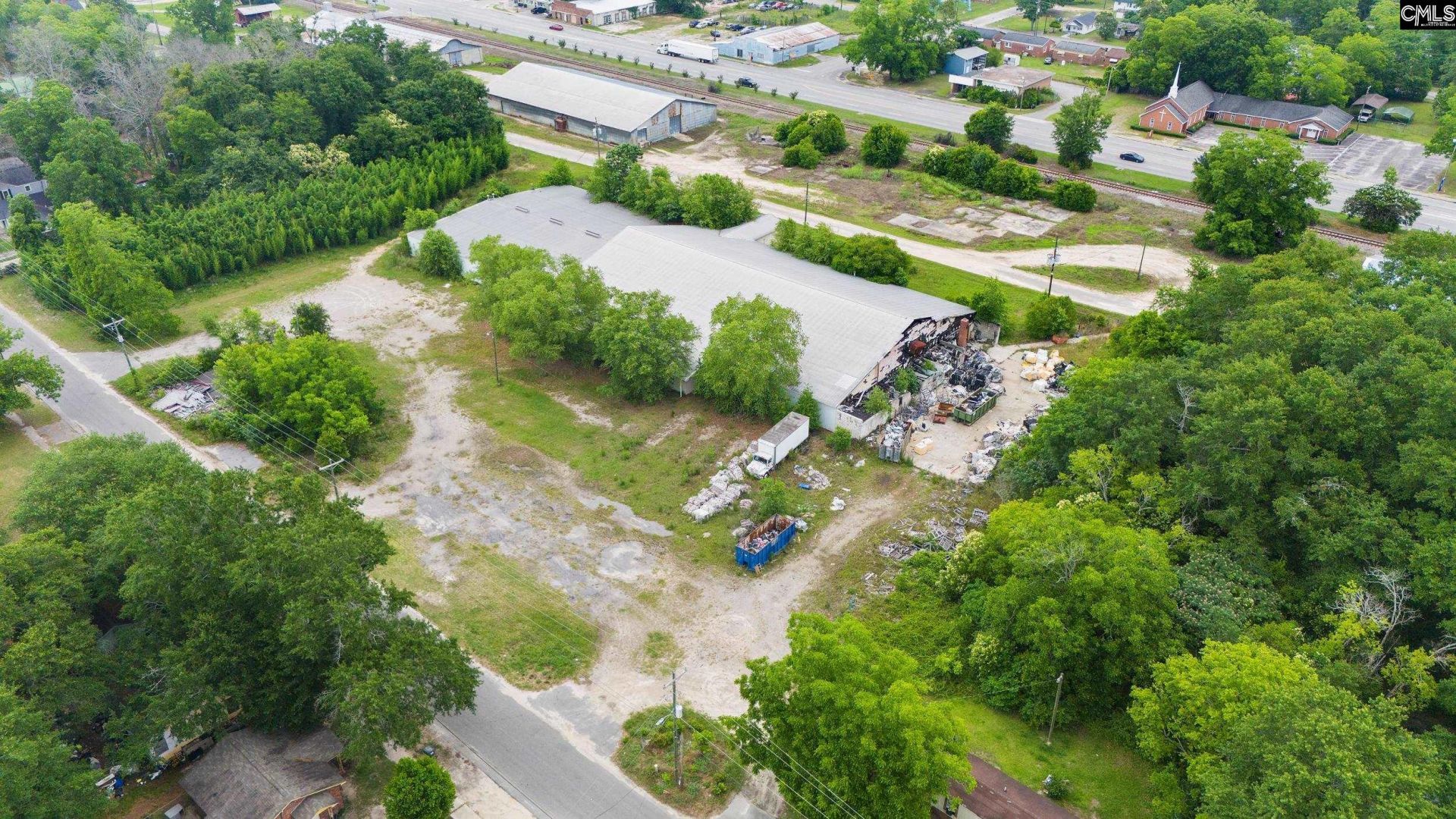 1009 Bedford Avenue  Photo 11