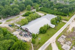 1009 Bedford Avenue  photo 4