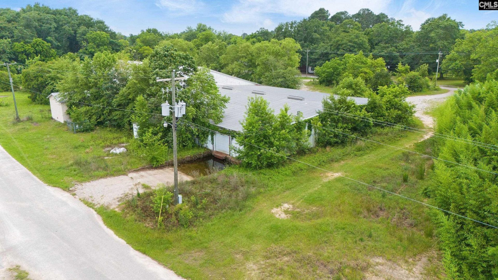 1009 Bedford Avenue  Photo 9