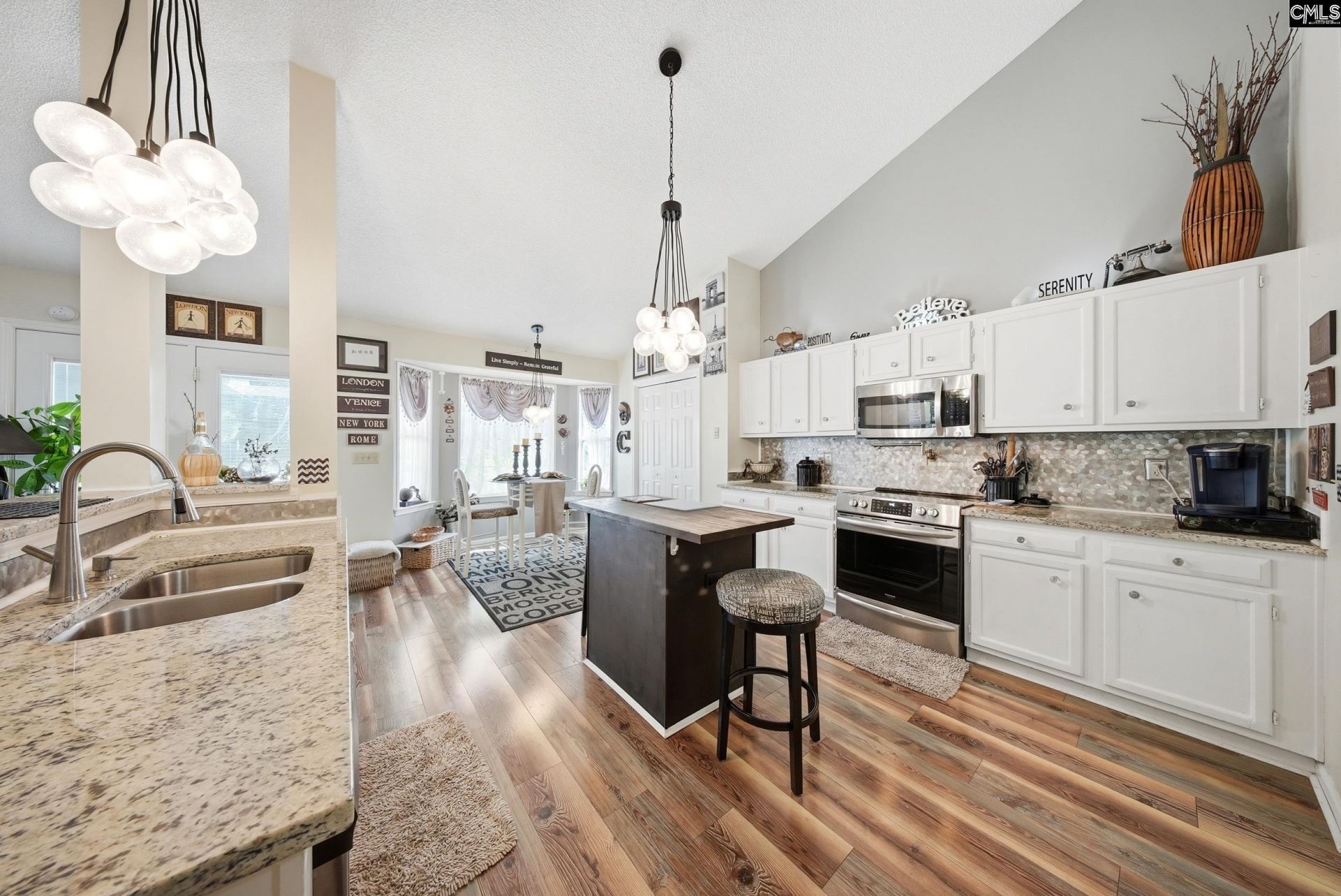 17 Ridge Pond Drive Photo 10