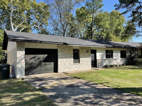 1710 Marilyn Dr Drive, Conway, AR 72032
