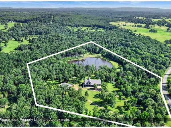 203 Fox Meadow Road, Bradford, AR 72020