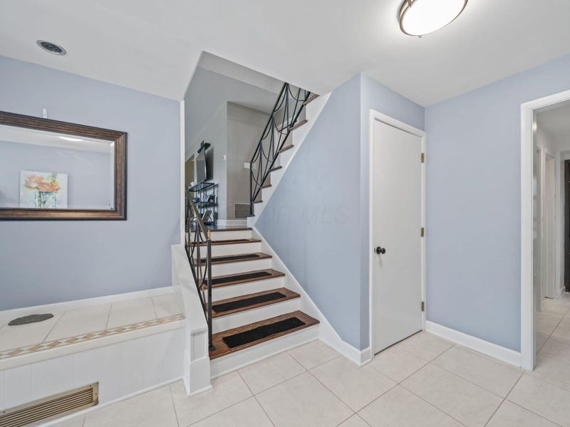 608 Latham Court, Columbus, OH 43214 Photo 38
