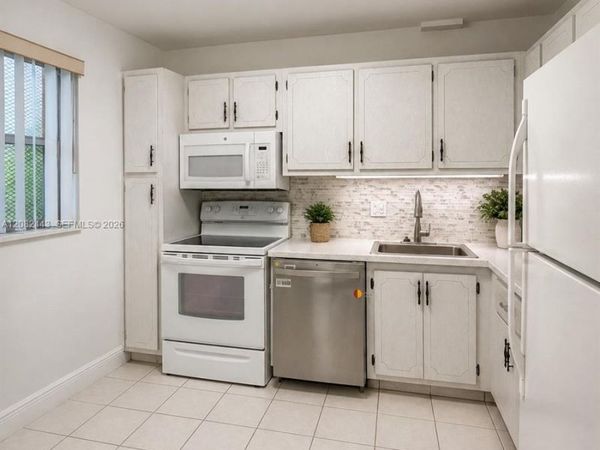 8350 Sands Point Blvd, Unit E309, Tamarac, FL 33321