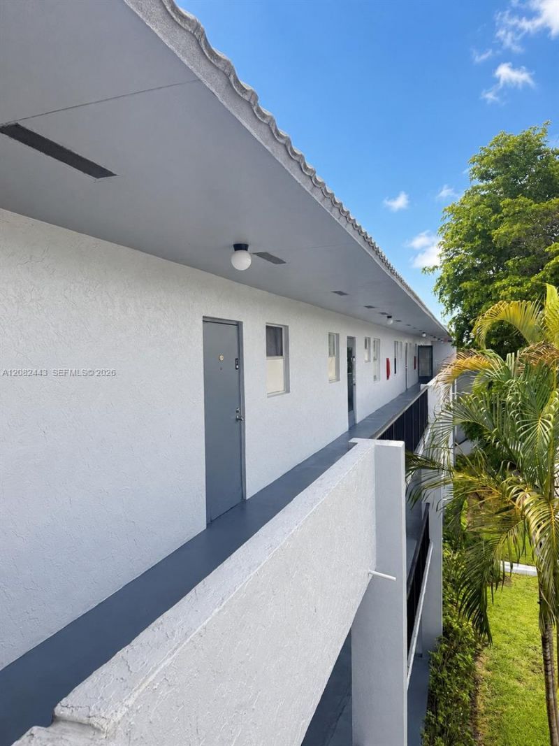 8350 Sands Point Blvd , Unit E309, Tamarac, FL 33321 Photo