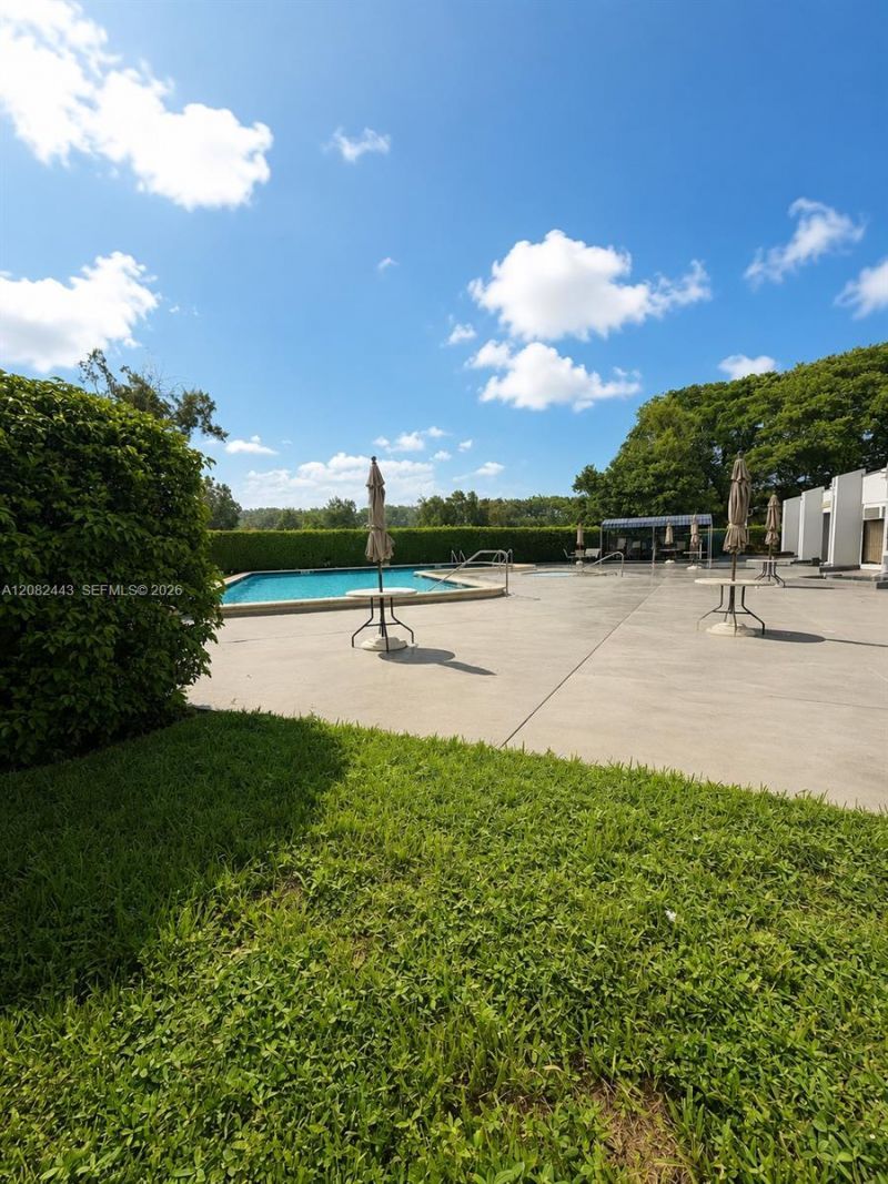 8350 Sands Point Blvd , Unit E309, Tamarac, FL 33321 Photo