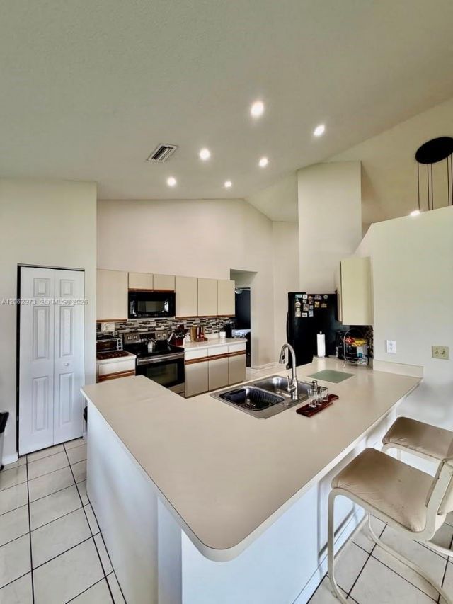 5796 SW 89th Way, Cooper City, FL 33328 Photo