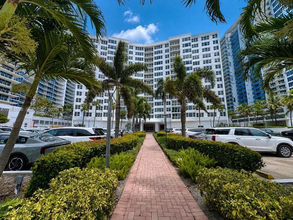 3505 S Ocean Dr, Unit 402, Hollywood, FL 33019