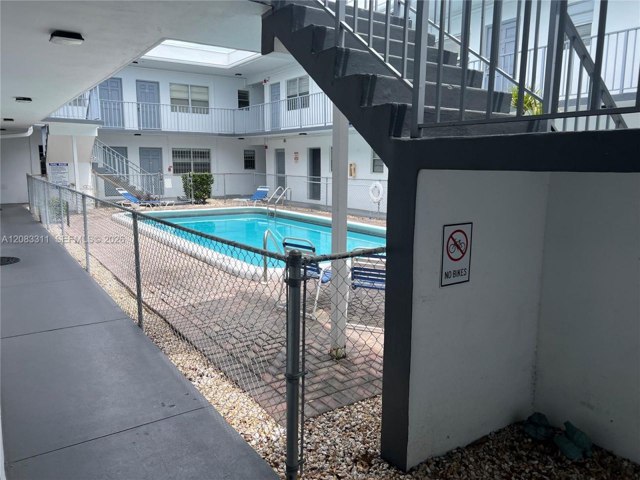 30 SE 4th Ave, Unit 106, Hallandale Beach, FL 33009 Photo
