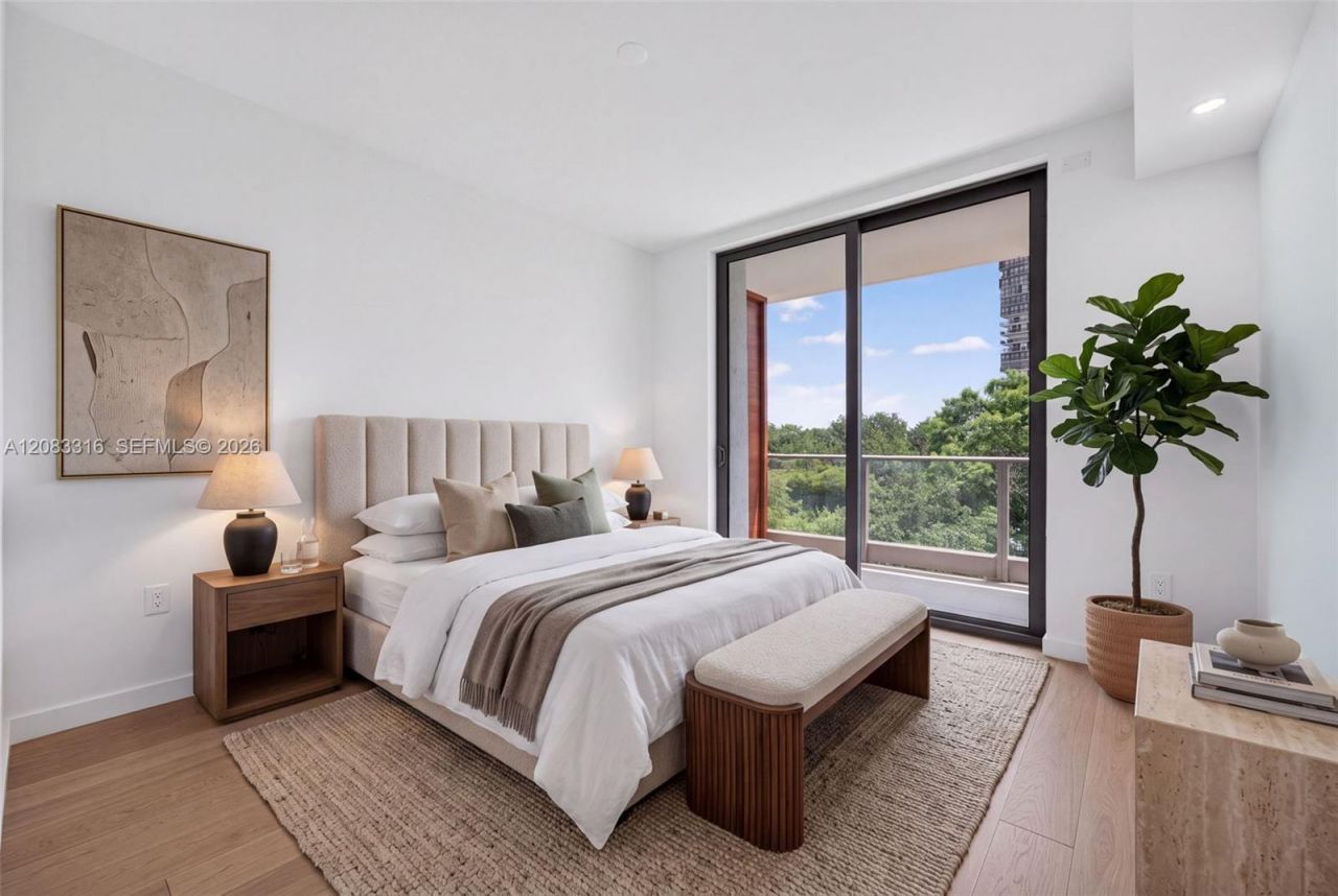 2200 Brickell Avenue , Unit 315, Miami, FL 33129 Photo