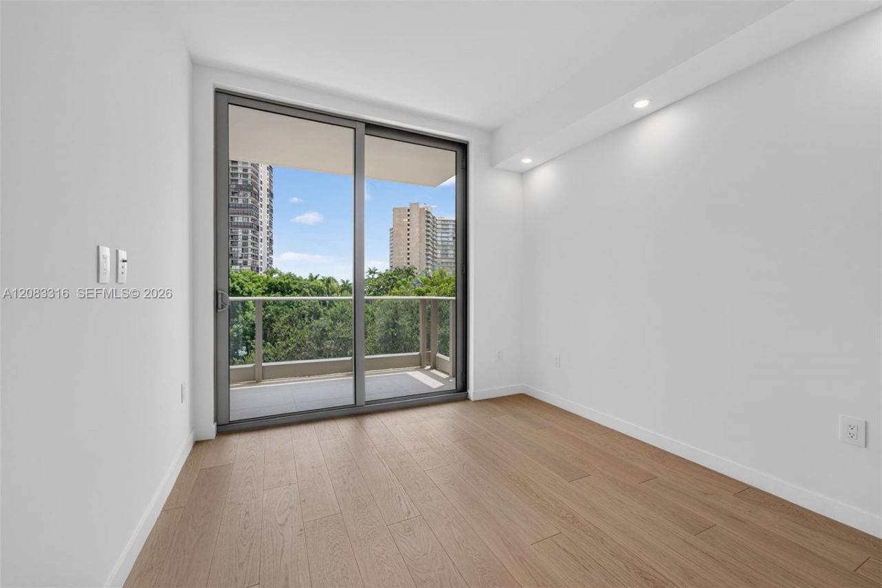 2200 Brickell Avenue , Unit 315, Miami, FL 33129 Photo