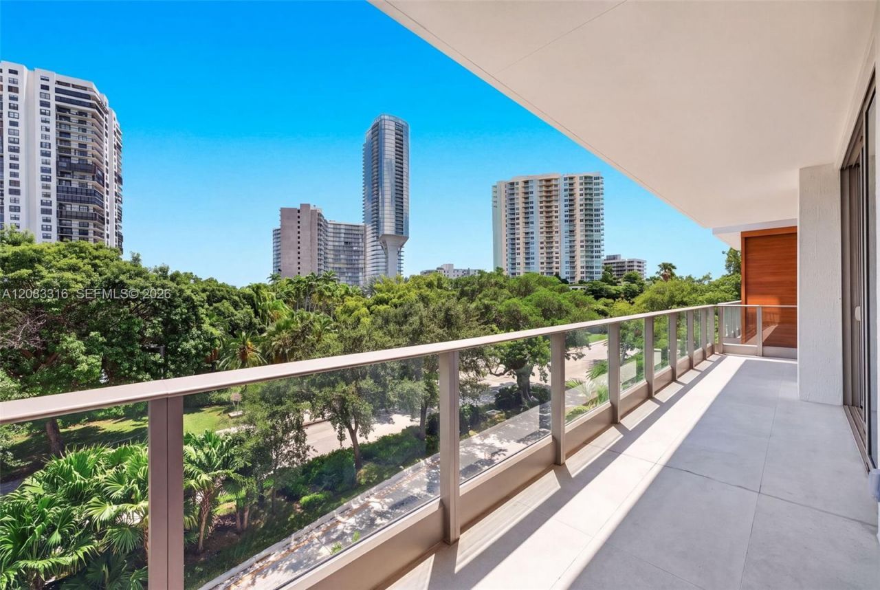 2200 Brickell Avenue , Unit 315, Miami, FL 33129 Photo