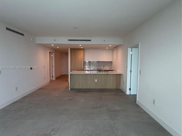 2411 Laguna Cir , Unit 2508, North Miami, FL 33181
