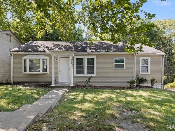 6155 Emerald Avenue, Ferguson, MO 63135
