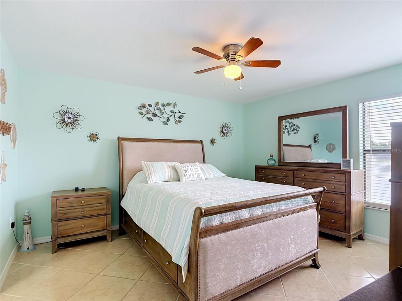 5925 Trailwinds Drive, Unit 925, Fort Myers, FL 33907 Photo