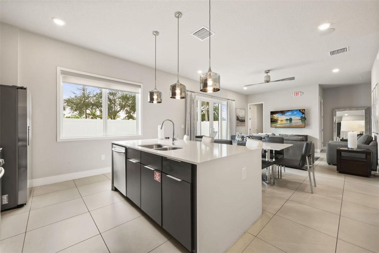 7770 Sandy Ridge Drive, Unit 114, Reunion, FL 34747 Photo