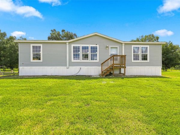 20967 NW 250TH STREET , OKEECHOBEE, FL 34972
