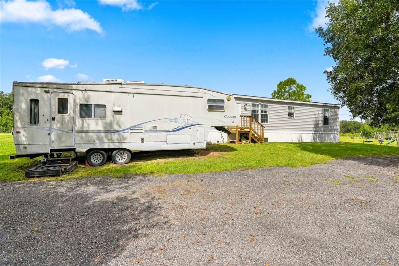 20967 NW 250th Street , Okeechobee, FL 34972 Photo